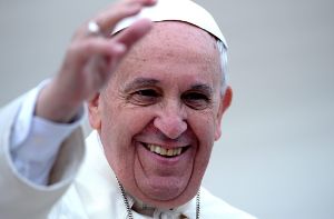 Am Pfingstsonntag will Papst Franziskus gemeinsam mit  Schimon Peres und Mahmud Abbas im Vatikan für den Frieden beten. Foto: dpa