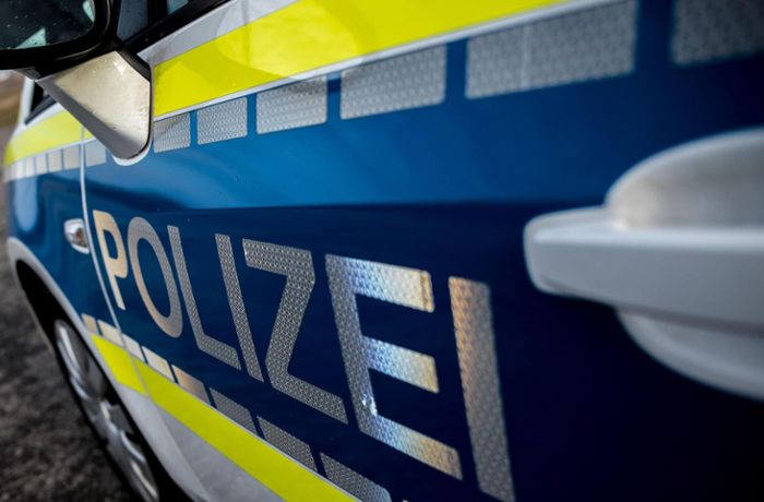 Parkplatz in Furtwangen: Verkehrsschild an Hochschule mit Auto und Seil umgerissen und gestohlen