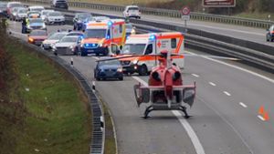 Mann wird bei Rottenburg von VW erfasst und schwer verletzt