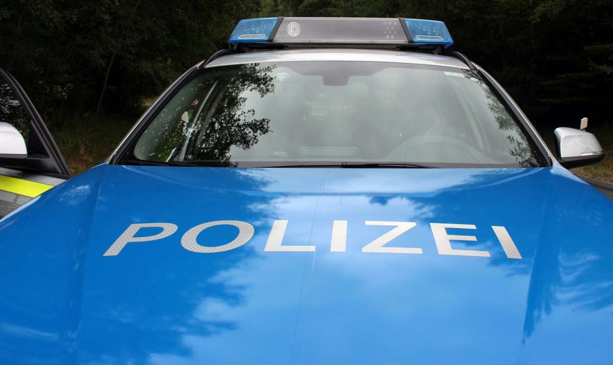 Die Polizei rückte zu dem Unfall in Bösingen aus. (Symbolfoto) Foto: Pixabay