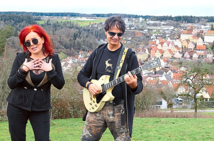 Video-Dreh in Altensteig: Ex-Klostertaler  Torchiani singt mit Bozena Mielnik