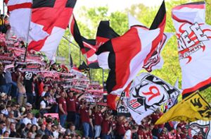 Die Reutlinger Ultras pflegen eine langjährige Fanfreundschaft mit Ultras vom VfB Stuttgart. Foto: IMAGO/ULMER Pressebildagentur/IMAGO/Ulmer