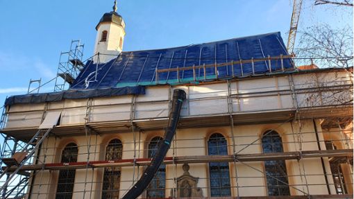 Unser Archivbild zeigt die Sanierung der Klosterkirche Rangendingen, für die der Gemeinderat in  seiner Sitzung am Montag Steinmetz-Arbeiten in Auftrag gegeben  hat. Foto: Roth