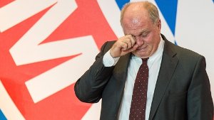 Bayern-Präsident Hoeneß zu Tränen gerührt