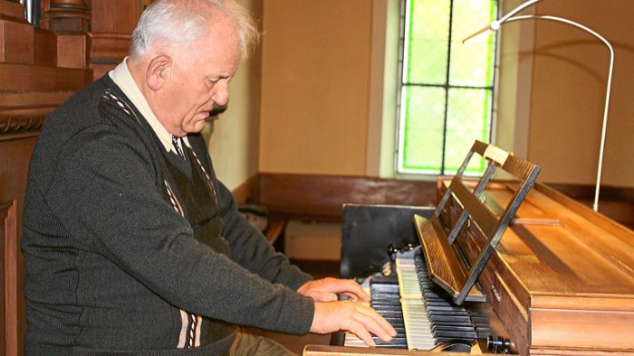 Fritz Frey spielt  seit mehr als 60 Jahren Kirchenorgel