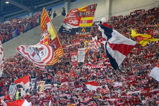 Die Zahl der SC-Fans wächst stetig.  Foto: Eibner/Hubbs