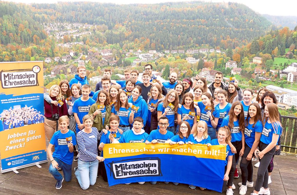 Rund 40 junge Leute  aus ganz Baden-Württemberg nahmen auf Burg Liebenzell an einem Botschafterseminar teil.  Foto: Tröger Foto: Schwarzwälder Bote