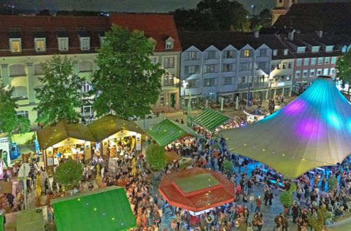 Mehr als 60 000 Menschen kamen an den vier Weinfesttagen nach Offenburg. Foto: Stadt Offenburg/Wenck
