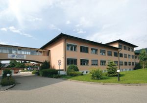 Das Oberkircher Krankenhaus soll zum Zentrum für Gesundheit weiterentwickelt werden – unter anderem ist  ein Pflegeheim mit 44 Plätzen zur Nachnutzung vorgesehen.  Foto: Klinikum