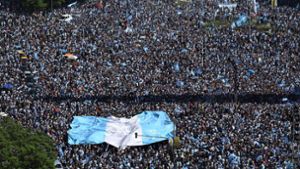 Straßen verstopft – Buenos Aires im WM-Fieber