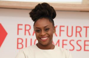 Schriftstellerin Chimamanda Ngozi Adichie  Foto: (dpa)