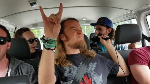 Unser Reporter-Team hat mit Alestorm ein bisschen Carpool Karaoke gespielt. Foto: (jas)
