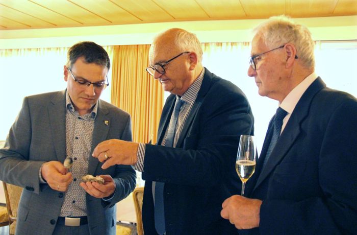 Neuer Balinger Rathauschef: OB Abel besteht die Austern-Taufe