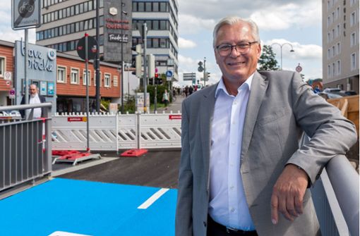 Die neue Tübinger Fahrradbrücke gefällt dem AfD-Politiker Bernd Gögel. Foto: Yvonne Berard