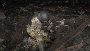 Baby stirbt bei Raketenangriff auf Hotel in Charkiw