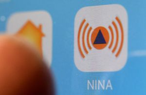Über die Warn-App NINA erhalten Nutzer schnelle und gesicherte Informationen über Gefahrenlagen. Foto: dpa/Marijan Murat