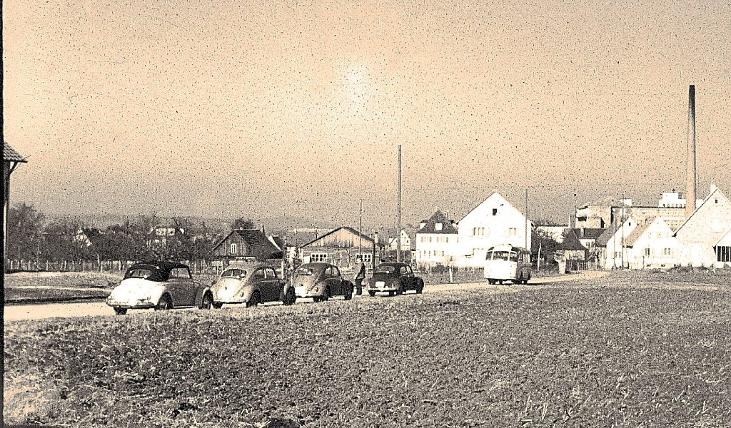 Mit der Siedlung Hohenlaien wurde ein Siedlungsbauprogramm für Flüchtlinge aus dem Zweiten Weltkrieg umgesetzt.