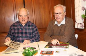 Günther Klink (links) und Friedrich „Fido“ Blaich wussten beim Interview viel zu erzählen. Foto: Köncke