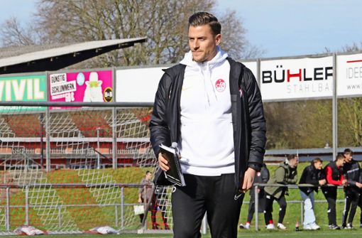 Trainer Sascha Ruf hat seinen Vertrag beim Offenburger FV verlängert. Foto: Fissler