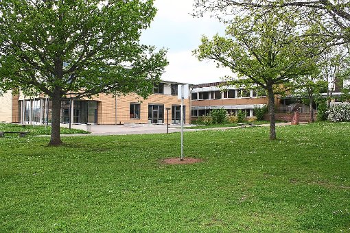 Möglicher Standort der Mensa auf dem Wiesengelände der Friedrich-Boysen-Realschule Altensteig. Foto: Köncke