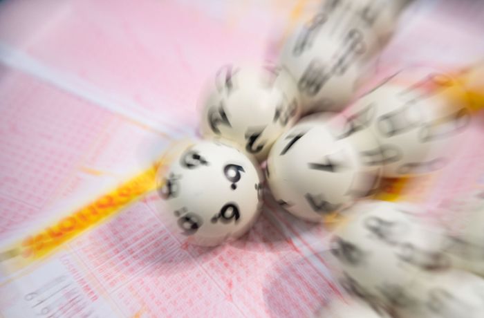 Baden-Württemberg: Lottospieler gewinnt Millionenbetrag