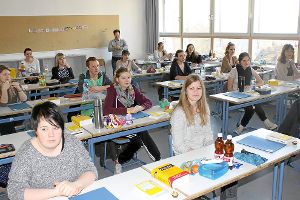 In Altensteig treten in diesem Jahr besonders viele weibliche Abiturienten an.  Foto: Köncke