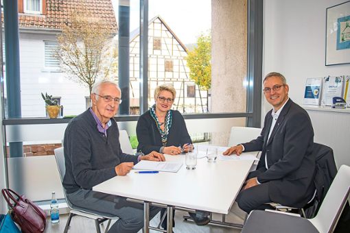 Ulrich Mansfeld, Angela Anding und Bertram Löffler (von links) bereiten die Veranstaltung vor. Foto: Geisel Foto: Schwarzwälder Bote
