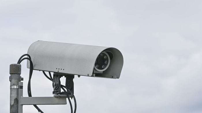 Streit wegen Überwachungskamera im Garten