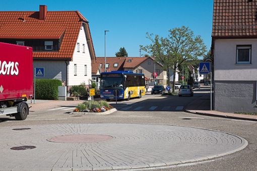 Der Verkehrslärm entlang der Ortsdurchfahrt in Schwann und aller anderen Straubenhardter Ortsteile soll mit einem Lärmaktionsplan bekämpft werden. Foto: Helbig