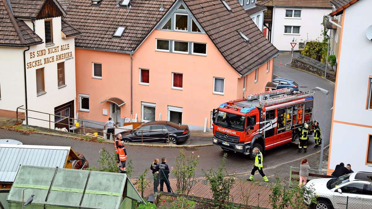 Defekte Heiztherme: Schramberger Feuerwehr rückt aus zu Brand im „Heideckle“