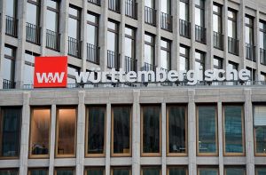 Unwetterschäden und Kosten für den Konzernumbau haben dem Finanzkonzern Wüstenrot und Württembergische (W&W) zu schaffen gemacht. Foto: dpa