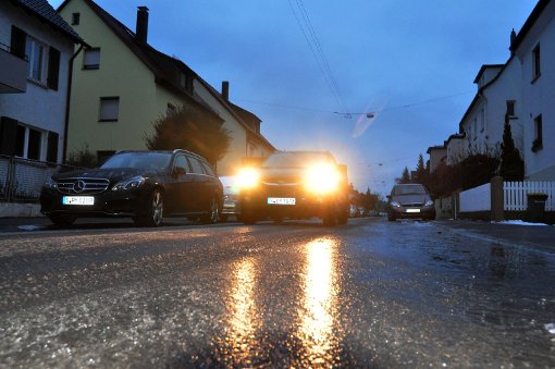 Die Nacht in Stuttgart und der Region war sehr rutschig. Das Blitzeis sorgte für viele Unfälle. Eine Bilanz. Foto: Andreas Rosar Fotoagentur-Stuttgart