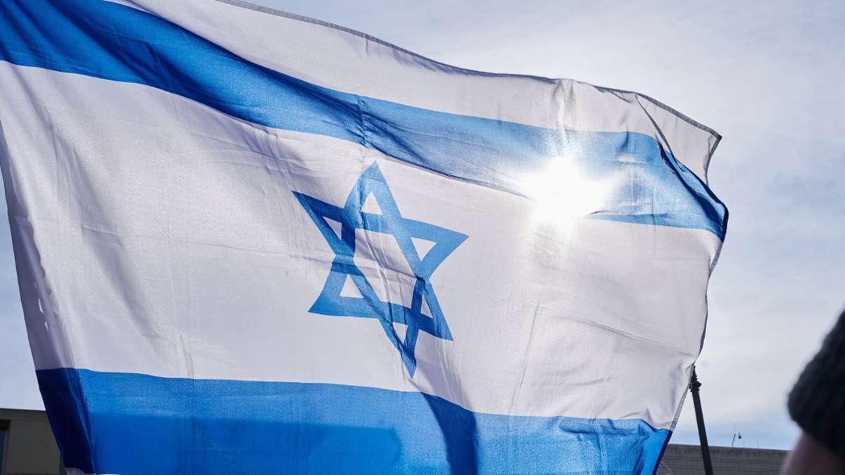 Vorfälle häufen sich: Israel-Flaggen in Sigmaringen und Fellbach gestohlen