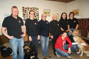 Neu zusammengesetzt ist der Vorstand der BRH-Rettungshundestaffel nach den Wahlen. Foto: Müller