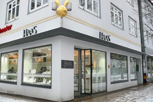 Juwelier Haas nutzt in absehbarer Zeit auch die benachbarten Geschäftsräume. Foto: Schwarzwälder Bote