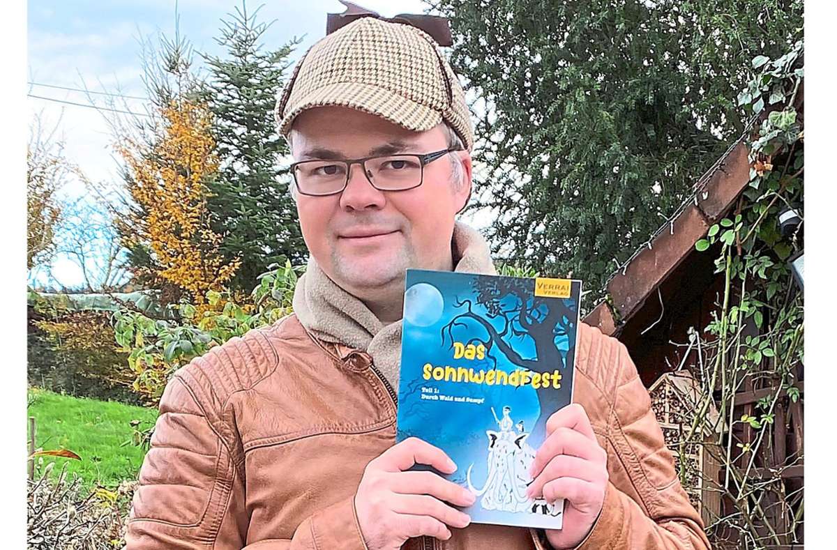 Weihnachten, Oger und Minotauren: Lahrer Autor  Sören M. Ermerling stellt sein neues Buch vor