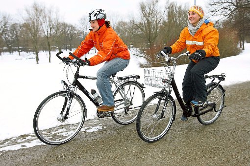 Vor allem Radfahrer und Freizeitsportler werden sich über den geplanten neuen Fuß - und Radweg zwischen Ostelsheim und Alt- hengstett freuen.  Foto: Bausch Foto: Schwarzwälder-Bote