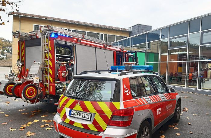 Calwer Schulen geräumt: Rauch aus Chemieraum sorgt für Feuerwehreinsatz