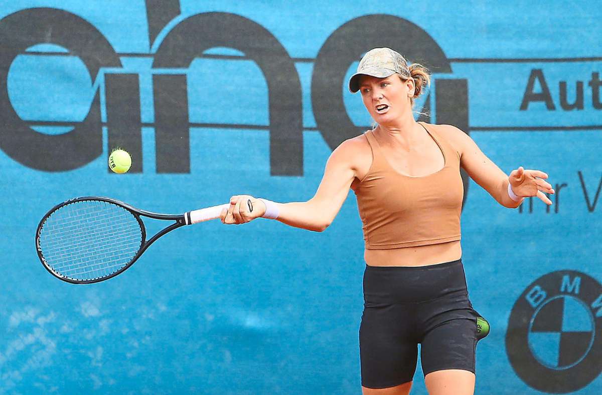 Die Amerikanerin Chiara Scholl ist mit dem Bildechinger Damen-Tennisturnier sehr vertraut und war schon etliche Male mit dabei. Nach zwei Qualifikationsspielen scheiterte sie jedoch im ersten Spiel der Hauptrunde.