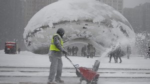 Heftiger Blizzard fegt über Chicago