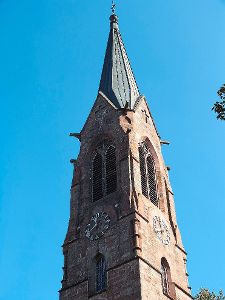 Der heutige Turm der Lorenzkirche.  Foto: Schulheiß Foto: Schwarzwälder-Bote