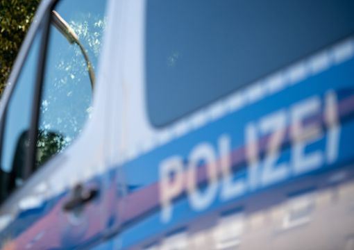 Die Polizei ermittelt in Tailfingen. Foto: Strauch Foto: Schwarzwälder Bote