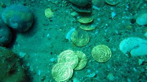 100 Jahre alter Goldschatz entdeckt