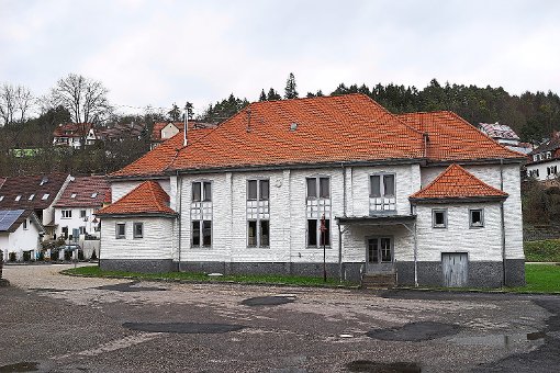Die Alte Festhalle in Haiterbach ist schon seit Jahren sanierungsbedürftig. Archiv-Foto: Fritsch Foto: Schwarzwälder-Bote
