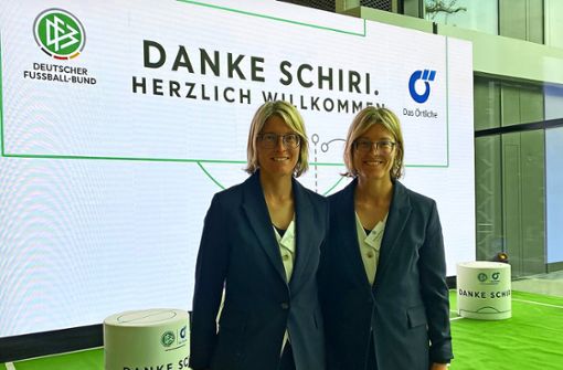 Jennifer und Ann-Kathrin Schilling wurden an den DFB-Campus in Frankfurt eingeladen. Foto: Schilling