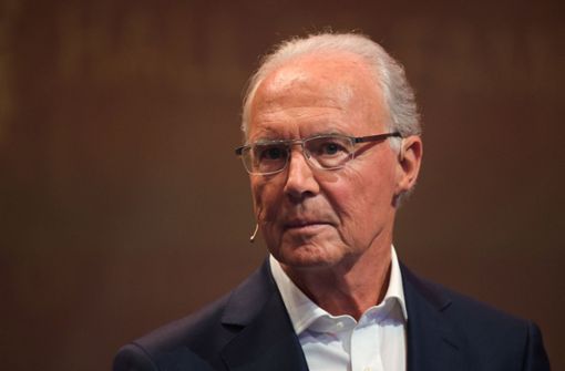 Franz Beckenbauer: Das Verfahren stellt die FIFA ein. Foto: dpa/Ina Fassbender