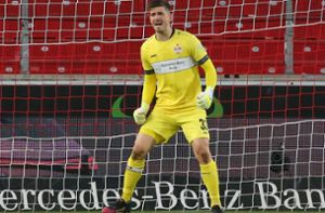 VfB-Keeper Fabian Bredlow war einer der Matchwinner für den VfB Stuttgart gegen den FC Augsburg. Foto: Pressefoto Baumann
