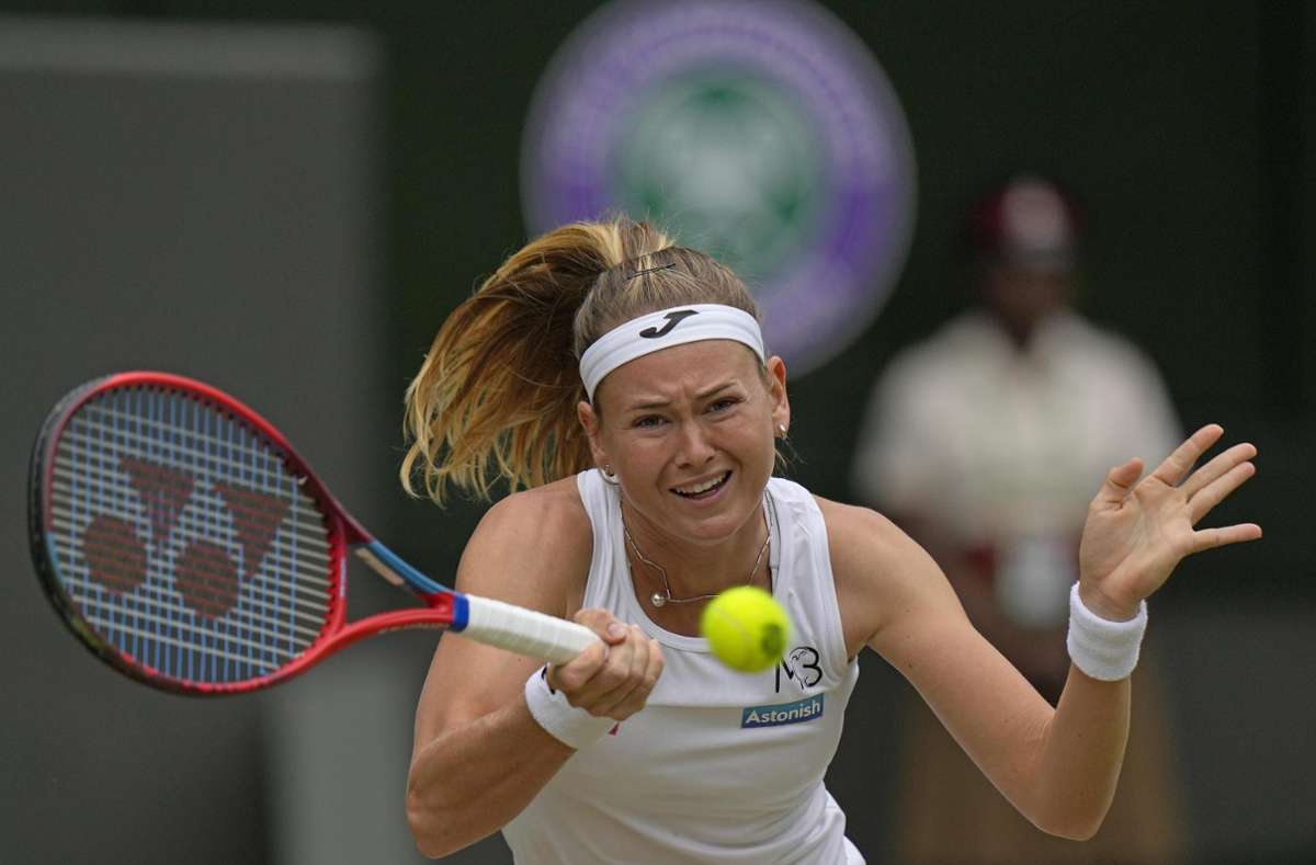 Maria Bouzková aus Tschechien erreichte ebenfalls das Viertelfinale in Wimbledon und verlor dort in drei Sätzen gegen Ons Jabeur (Tunesien). 2015 erreichte sie in Bildechingen das Halbfinale.