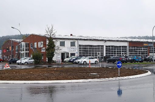 Im Gebäude beim neuesten Kreisverkehr in Villingendorf sollte eine Spielhalle errichtet werden. Der Gemeinderat lehnte das Vorhaben jedoch ab.  Foto: Schmidt Foto: Schwarzwälder-Bote
