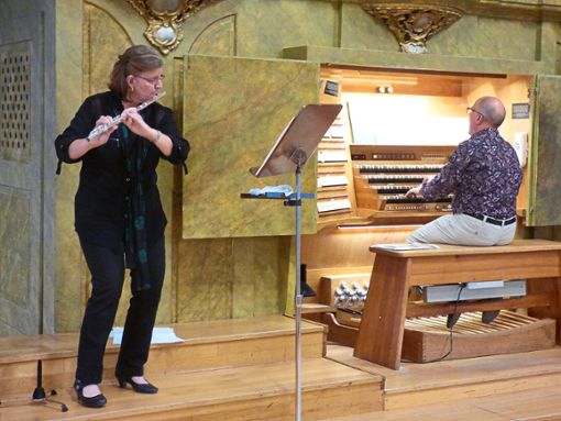 Maria Dresen und Bernard Sanders musizieren im Orgel-Plus-Konzert. Foto: Meinert Foto: Schwarzwälder Bote